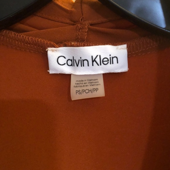 Calvin Klein Dark Orange Sleeveless Blouse women’s small - Picture 3 of 4